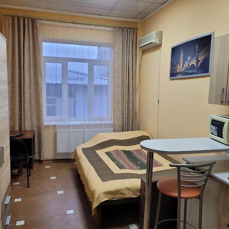 Студия Возле Метро Академика Павлова ハルキウ エクステリア 写真